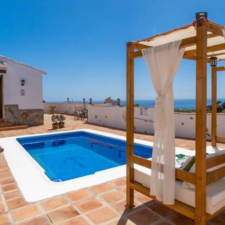 Casa Herrero ネルハ エクステリア 写真