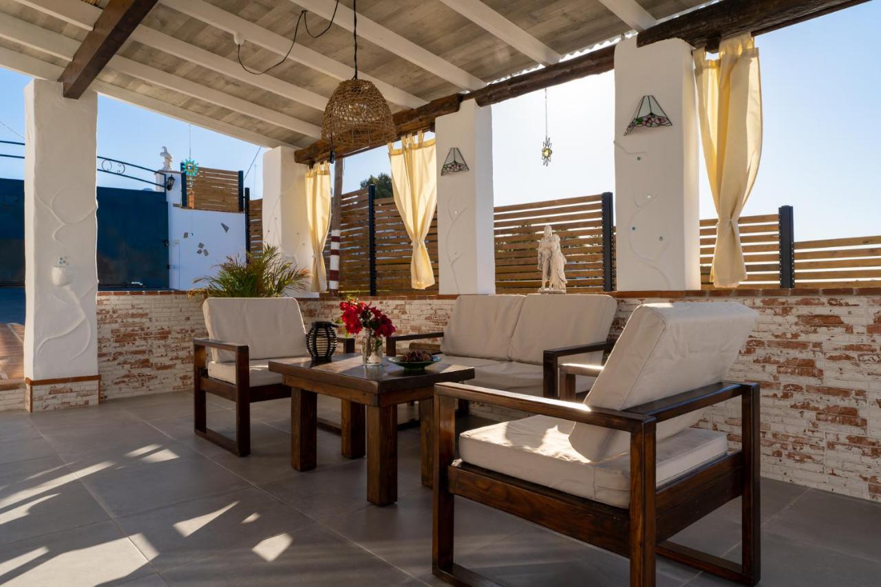 Casa Herrero ネルハ エクステリア 写真